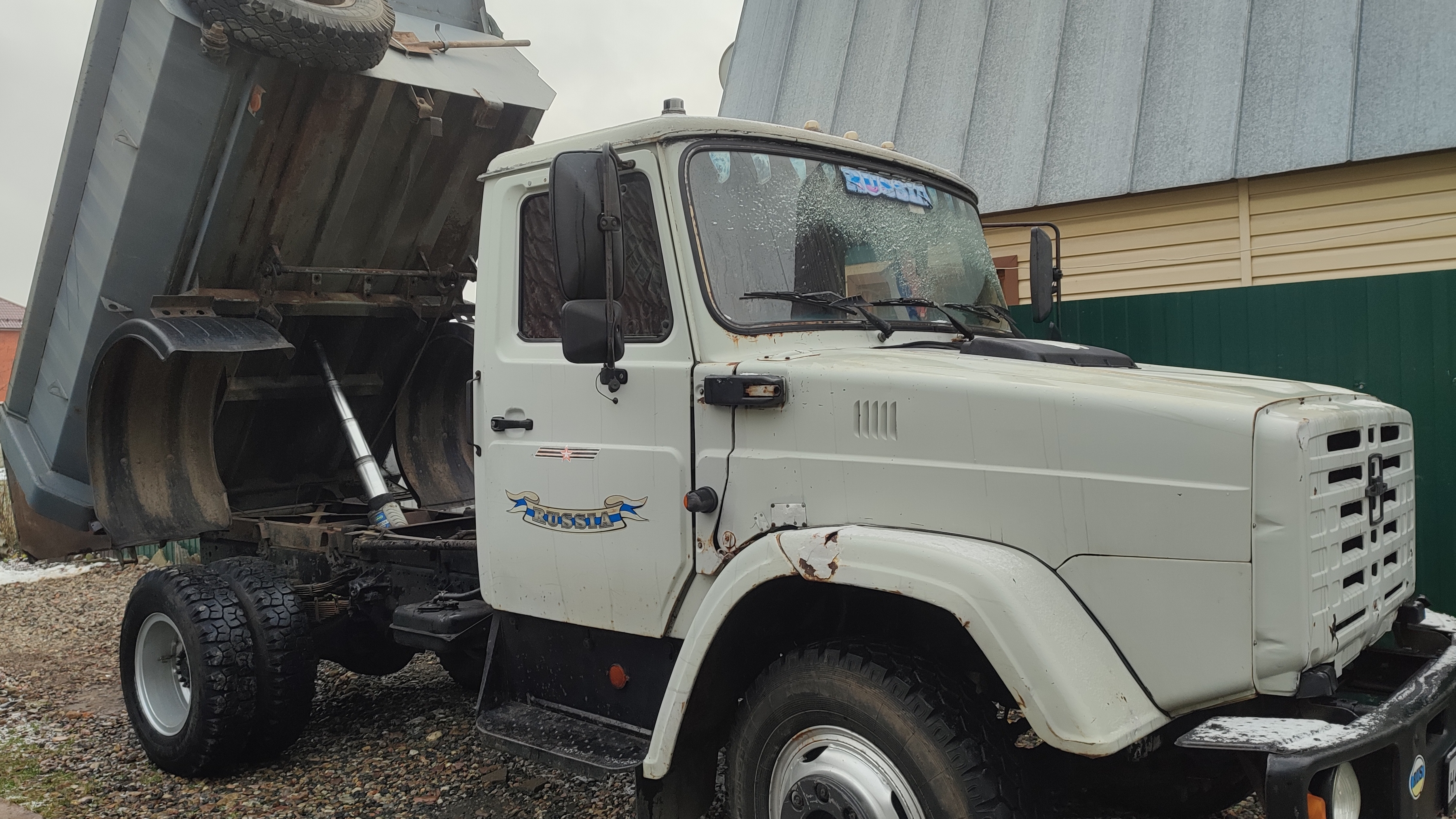 Замена трещëтки Зил. смотреть онлайн