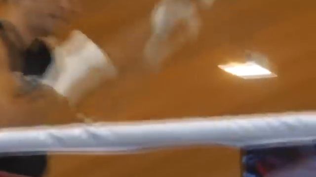 Беленький в Музеї Кличків: а Джошуа ніколи як слід не били смотреть онлайн