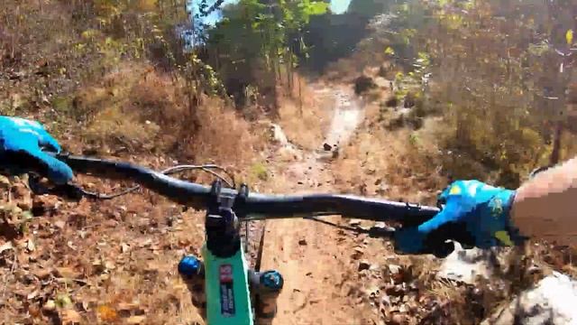 Ozone Mountain Bike Trail Slaughter Pen MTB Park Bentonville, AR Video 10-27-2019 смотреть онлайн