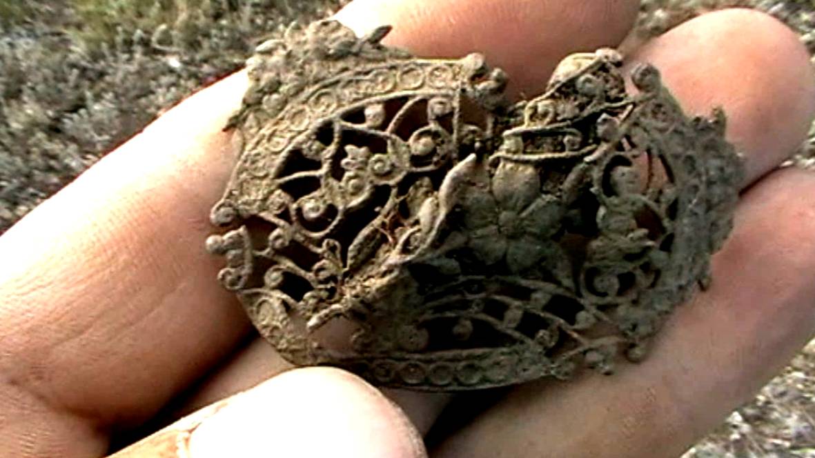 Брутальный Катин пятак и серебро среди сотен пробок. смотреть онлайн