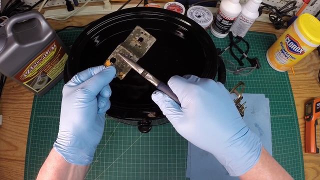 Zenith 5-S-29: Cleaning up the Tuning Condenser смотреть онлайн