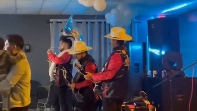 Alterados del Rancho 2021 - Danza del Coyote смотреть онлайн
