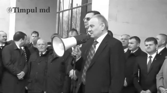 Люди вне толпы смотреть онлайн