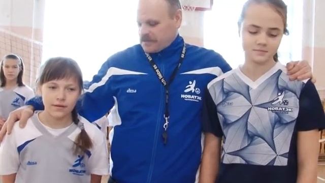 Женский футбол в 24 школе смотреть онлайн