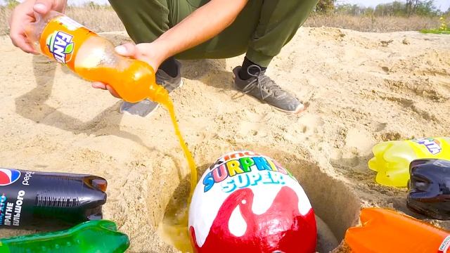 Coca Cola Zero, Different Fanta, Mtn Dew, Pepsi, Sprite and Big Kinder Surprise Egg смотреть онлайн