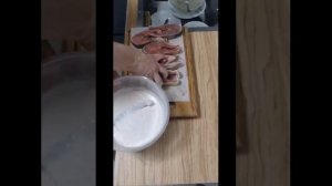 Кета из духовки под сметанным соусом: идеальное блюдо для домашнего ужина