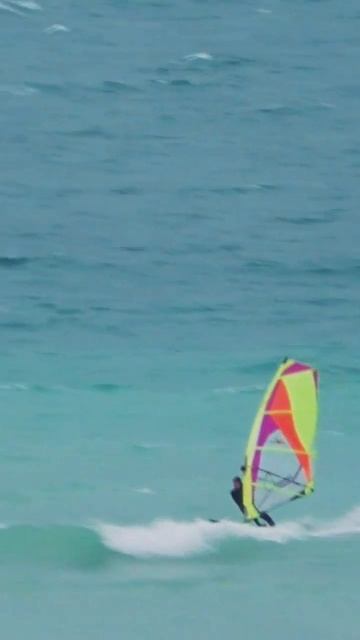 Сёрфинг на черном море в России / Surfing on the black sea in Russia #relax #sea #shorts смотреть онлайн