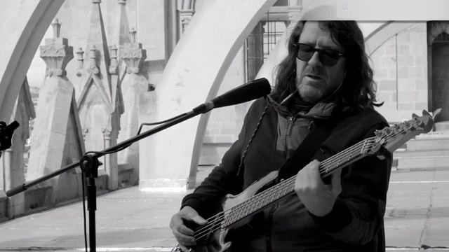 Álvaro Bermeo Ft. Alex Alvear - Hecha la Mucha (Live) | Desde Quito Papá Sessions смотреть онлайн