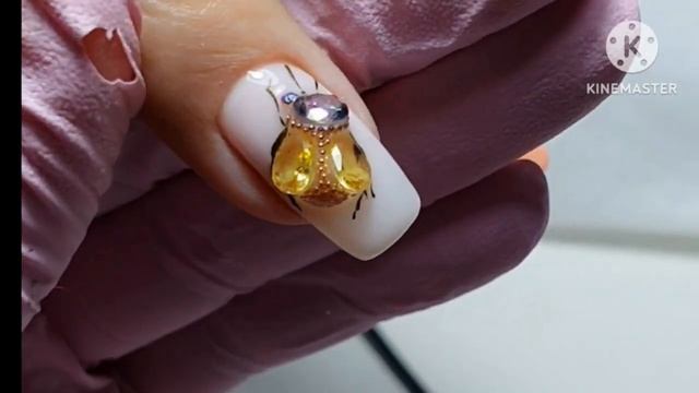 Любите насекомых? А если ювелирных? смотреть онлайн