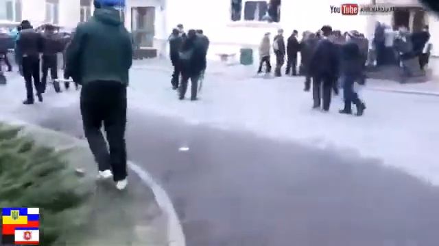 Антимайдан В Харькове накостыляли бендеровцам смотреть онлайн