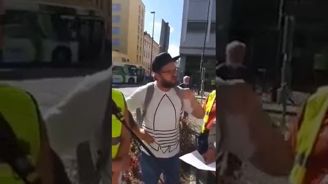 Sadež (Igor Bračič) vs antivax norci pred RTV Slovenija - #trohanimajurja смотреть онлайн