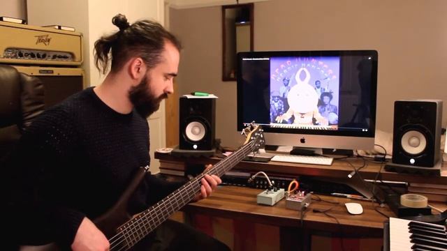 SCRAPS #8 // Get the Chameleon bass tone in just over a minute смотреть онлайн