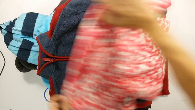 1569 Kinder Fleece (10 kg) 9пак - Детский флис Англия 10кг 8,00 €/кг 47шт смотреть онлайн