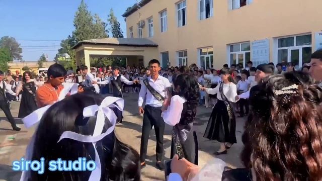 AMIR TEMUR 1 MAKTAB 11 a SINF OʻQIVCHILARI TOMONIDAN SOʻNGI QUNGʻIROQ смотреть онлайн