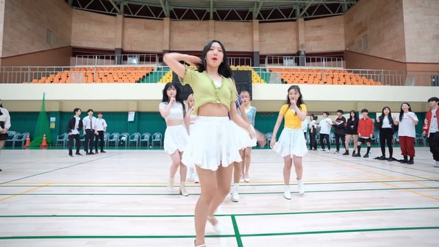 [방구석 여기서요?] 오마이걸 OH MY GIRL - 돌핀 DOLPHIN | 커버댄스 DANCE COVER смотреть онлайн