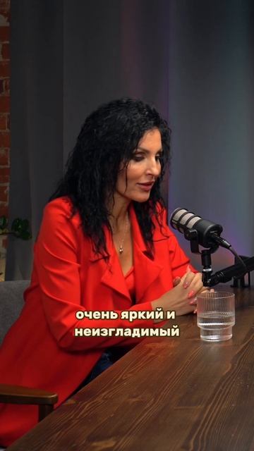 ТВОРЧЕСКАЯ РАБОТА И ЛИЧНАЯ ЖИЗНЬ СОВМЕСТИМЫ? / ЛУЧАНА И ВИТАЛИЙ ТКАЧЕНКО #подкаст смотреть онлайн