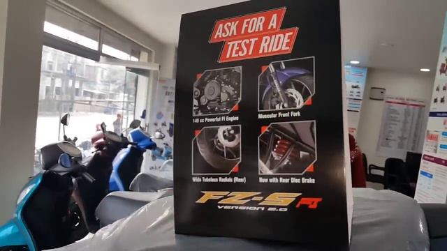 Yamaha 150 (FZS-FI)Version 2.0 | 2018 All New Matte Blue Version смотреть онлайн