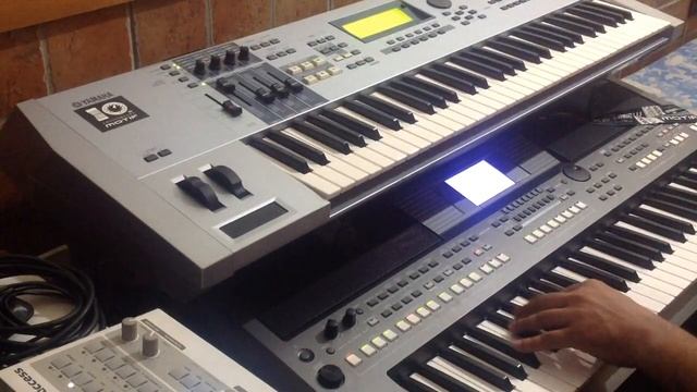 Rock with you (Michael Jackson) - YAMAHA PSR S670 смотреть онлайн