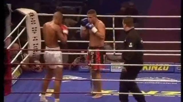 Gokhan Saki vs Badr Hari ROUND 2 www.GokhanSaki.nl смотреть онлайн