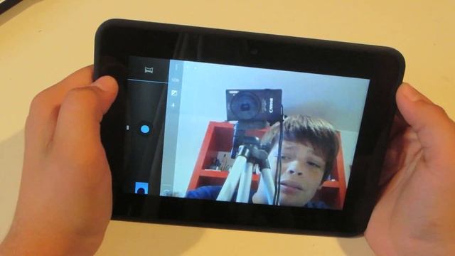 How To Use Front Facing Camera On Kindle Fire HD смотреть онлайн