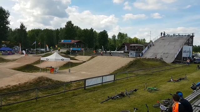 Момот 3 Мото смотреть онлайн