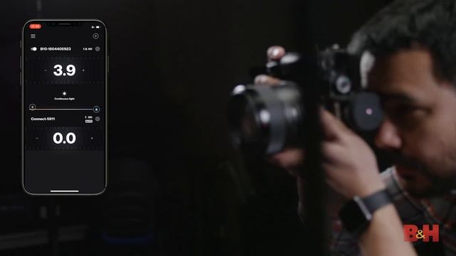 The Profoto Connect: A Wireless Flash Remote That You Control with Your iPhone | Hands-on Review смотреть онлайн