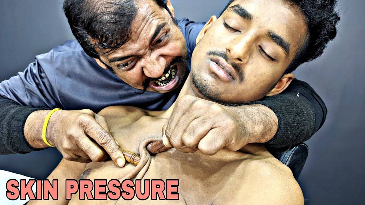Upper Body Massage by Asim Barber ｜ chest Massage & Skin Pressure with Wooden Tools ｜ Hair cracking смотреть онлайн
