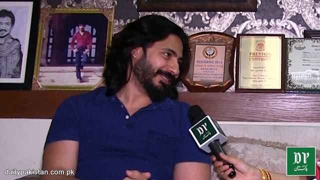 Maroof gulukar Wali Hamid Ali khan k sath aik Iftar смотреть онлайн