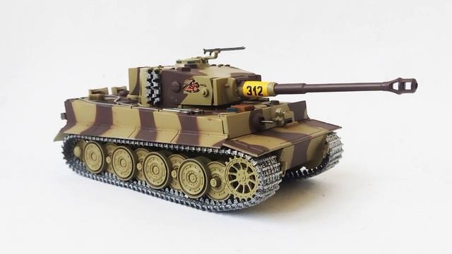 Pz.Kpfw.VI Tiger I Ausf.E (Sd.Kfz.181) Poland (1944г.) Масштаб 1:43. смотреть онлайн