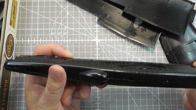 H.P.Halifax 1:72 Airfix - Retro Unboxing смотреть онлайн