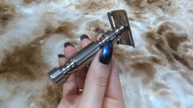RusdrunkBear titanium razor handle, safety shawing смотреть онлайн
