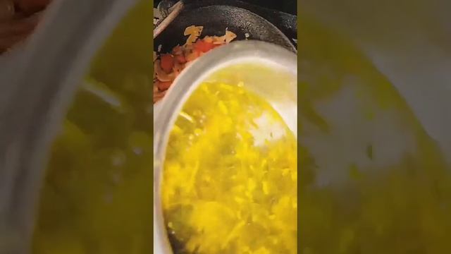 सेहत के लिए फायदेमंद बथुए की दाल को बनाना है आसान- ट्राई करें ये रेसिपी-momstyle смотреть онлайн