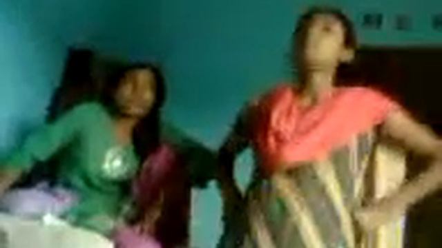 Hidden cam on desi girls смотреть онлайн