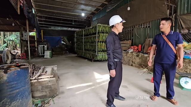 Kind man helps the single mother and eventually challenges his friend - ly tu tay смотреть онлайн