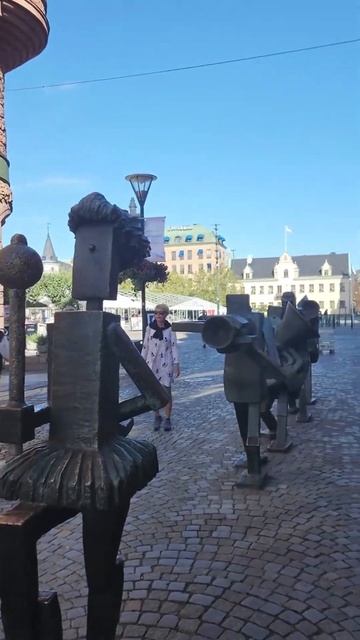 #malmo #sweden #onesmallstephistory #september2022 #publicart #publicartiktok #swedish #swedishtikt смотреть онлайн