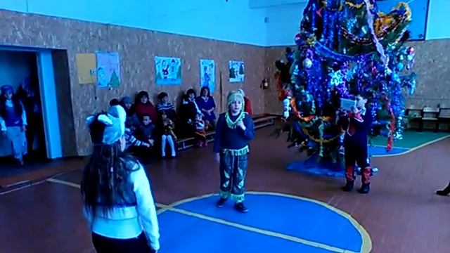 Упал никто не помог только накричали смотреть онлайн