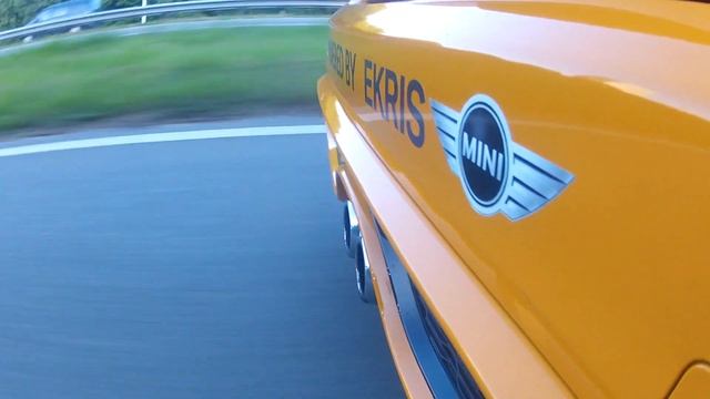 3 x New MINI Cooper S F56 2014 SOUND! смотреть онлайн