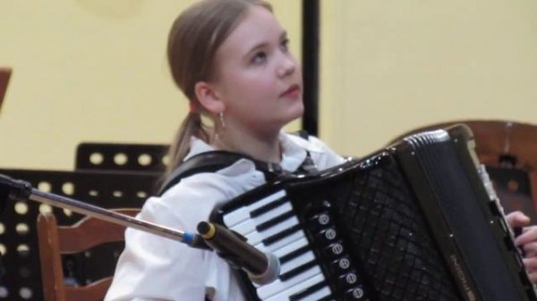 р.бажилин. "карамельный аукцион".соло на аккордеоне - варвара скворцова