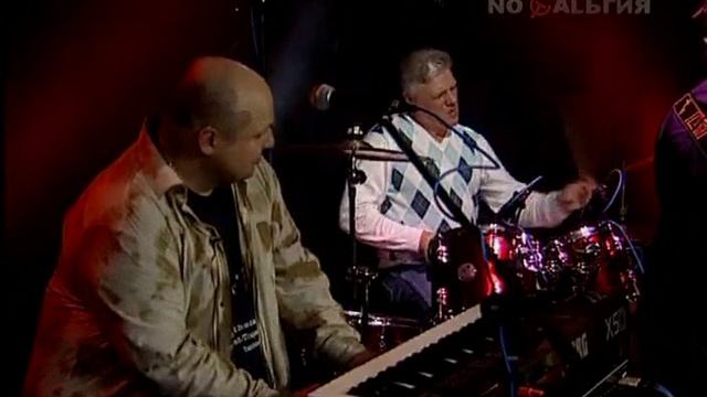 Рожденные в СССР / Лучшее («Тайм-Аут», «Маша и Медведи») 11.06.2010 смотреть онлайн