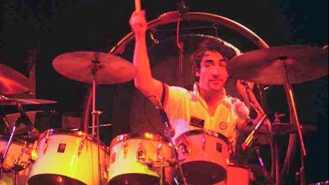 The Who - Dreaming From The Waist - Wembley 1975 (8) смотреть онлайн