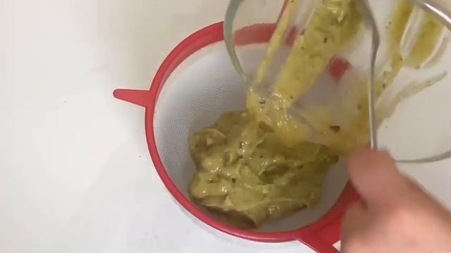DIY ALOE VERA & AVOCADO HAIR MASK смотреть онлайн