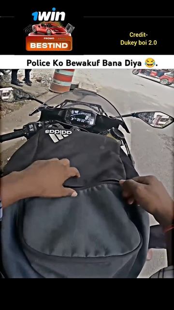 Ranchi Traffic Police Ko Bewakuf Bana Diya 😂@Raftarking01 #shorts #bike #rider #ranchipolice #cops смотреть онлайн