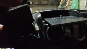 установка андроид магнитолы в дастера .