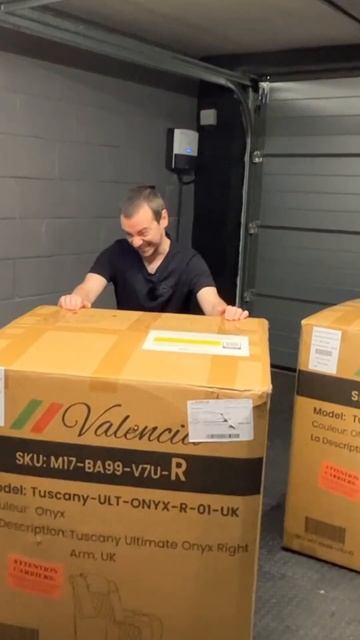 Budget Cinema Build (With Premium Valencia Seats) смотреть онлайн