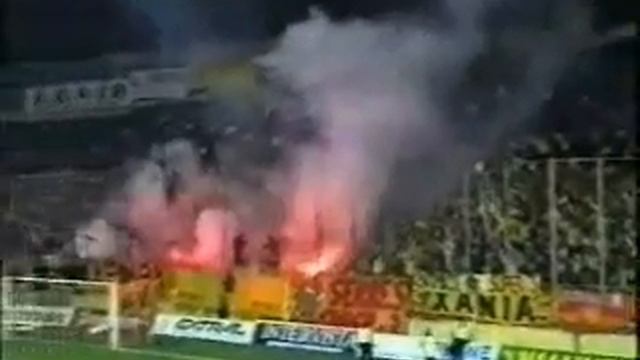 Aris fans show (against Paok) ! ! ! смотреть онлайн
