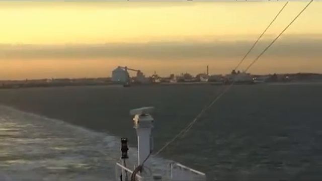 Ferry Calais - Dover смотреть онлайн