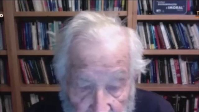 Noam Chomsky Discusses Julian Assange, Media Manipulation, NATO, Ukraine, Russia and Doomsday Clock смотреть онлайн