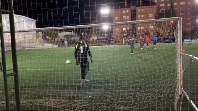 FOOTBALL MATCH | SUAMIKU PESEPAK BOLA | REAL MADRID | VLOG 54 смотреть онлайн