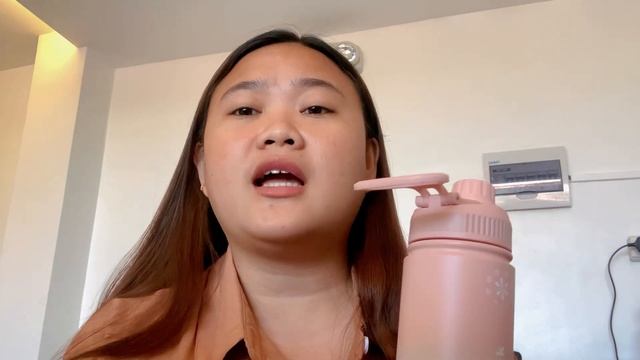 Liquid Flask Flamingo White | Household Items Review | 0513 смотреть онлайн