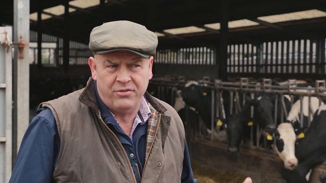 Genus ABS Breeder Tag & Feed Face Video TS1